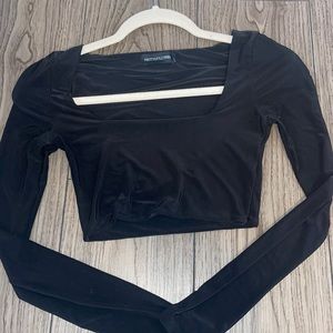 PRETTY LITTLE THING top